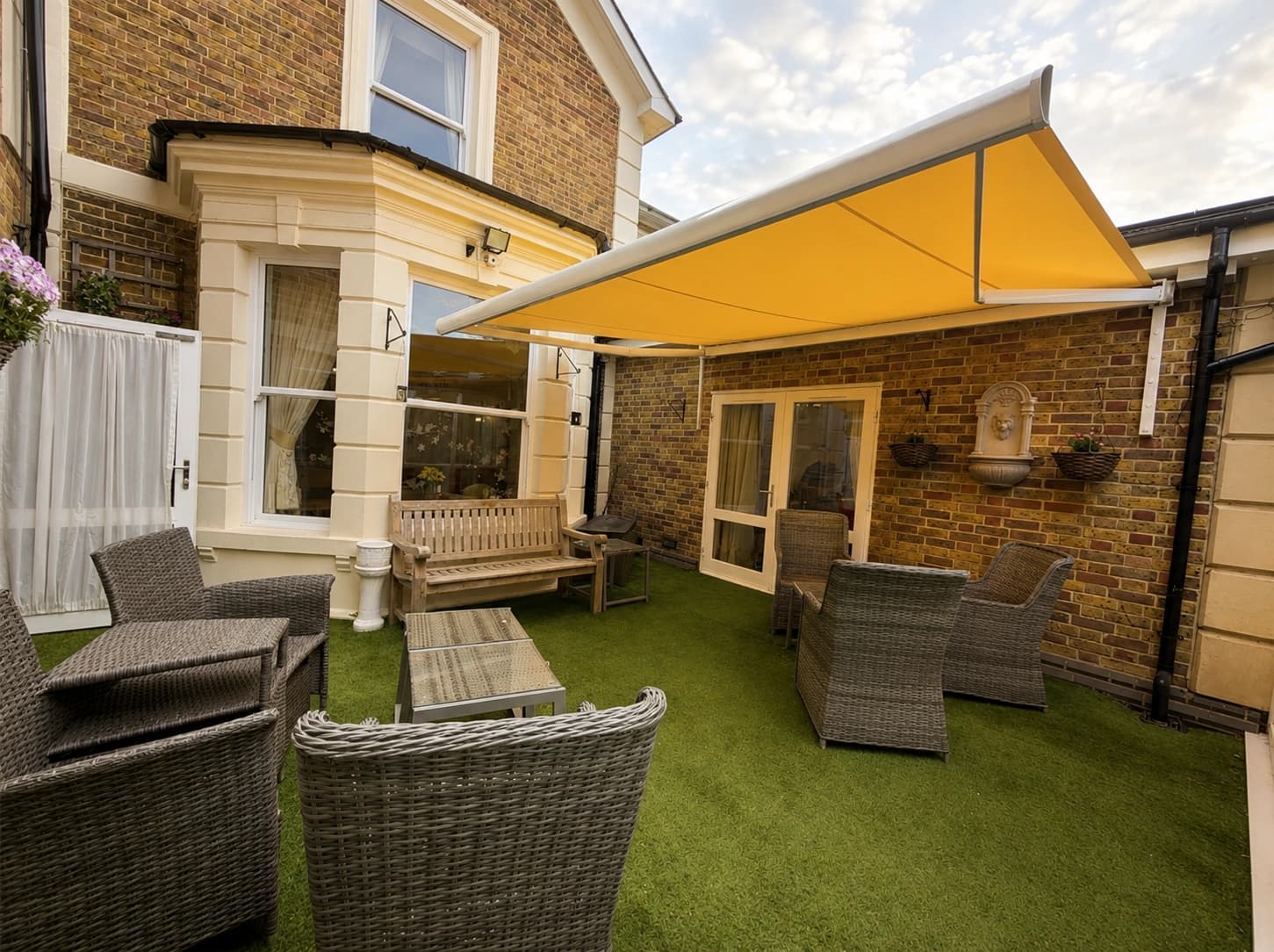 Garden Courtyard